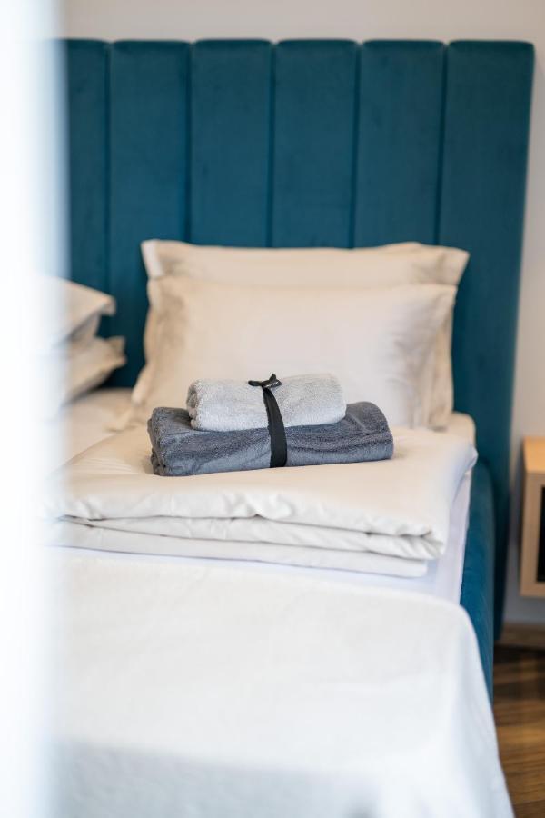 West Coast Deluxe Rooms Split Exterior foto