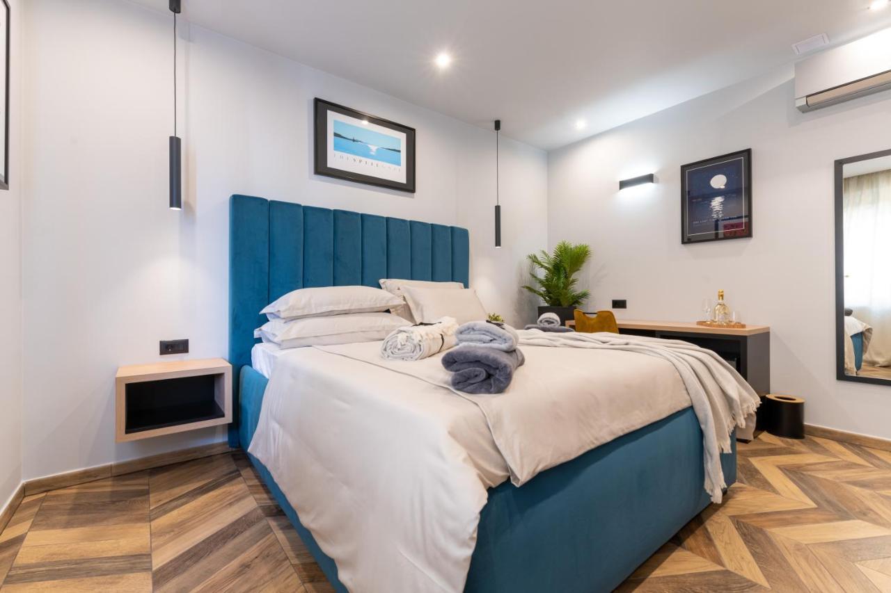 West Coast Deluxe Rooms Split Exterior foto