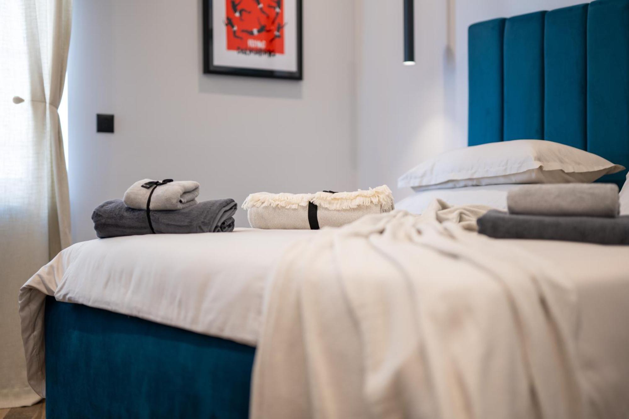 West Coast Deluxe Rooms Split Exterior foto