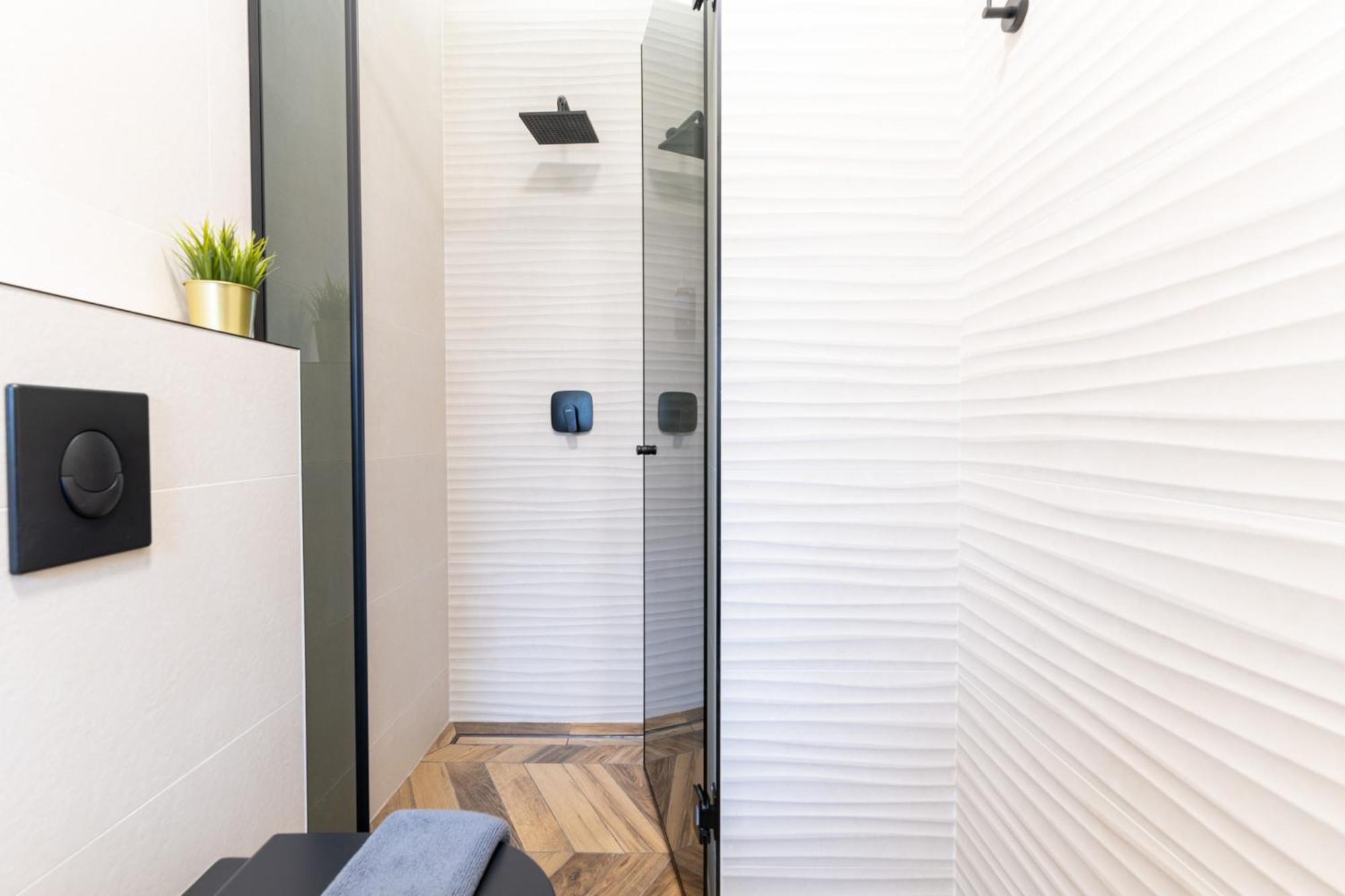 West Coast Deluxe Rooms Split Exterior foto
