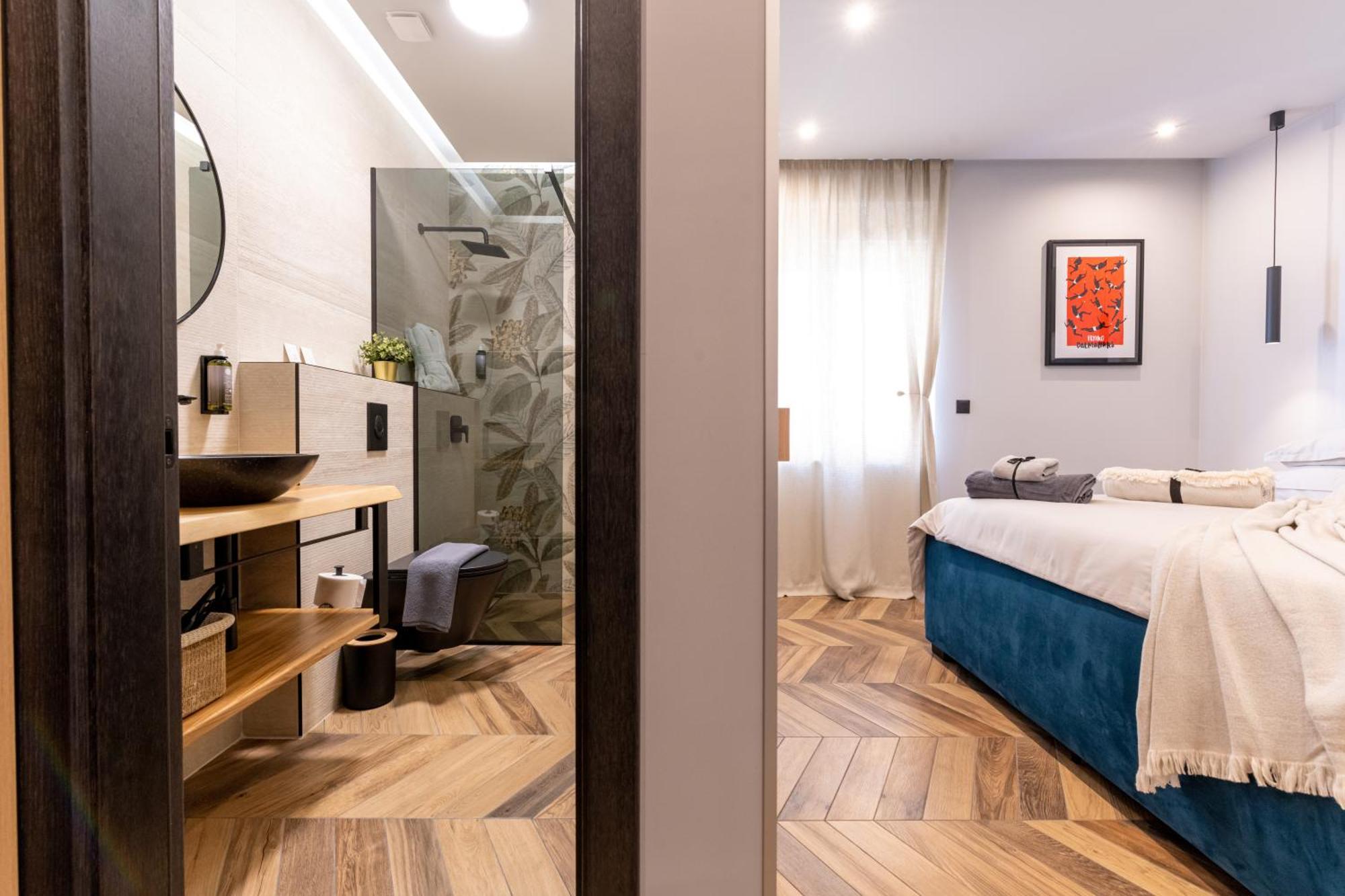 West Coast Deluxe Rooms Split Exterior foto